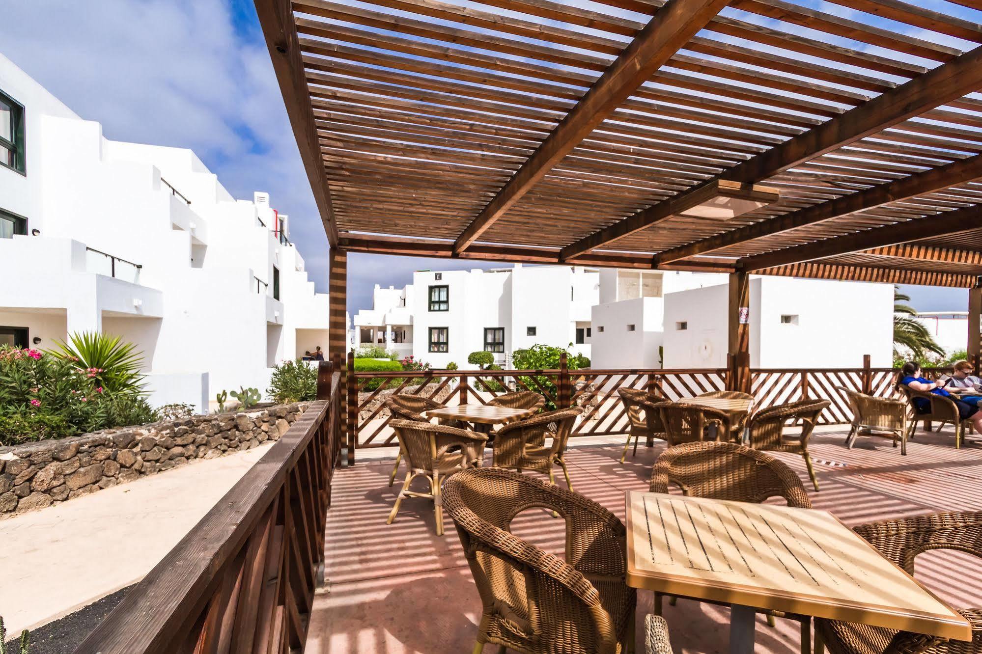 Apartament Bluebay Lanzarote Costa Teguise Zewnętrze zdjęcie